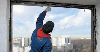 Демонтаж остекления балкона в Наро-Фоминске - цена от 562 руб. - Сварной-Нр-